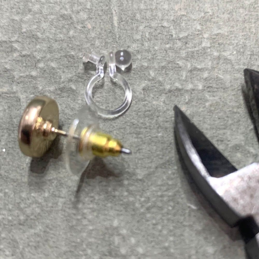 How to Use Earring Converters to Turn Posts into Clip-ons 