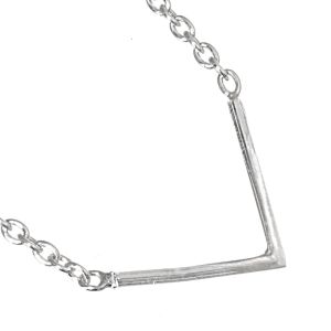 Stylish Sterling Silver Chevron Design Necklace