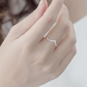 Sterling Silver Jewellery: Simple Wishbone Design Stacking Ring